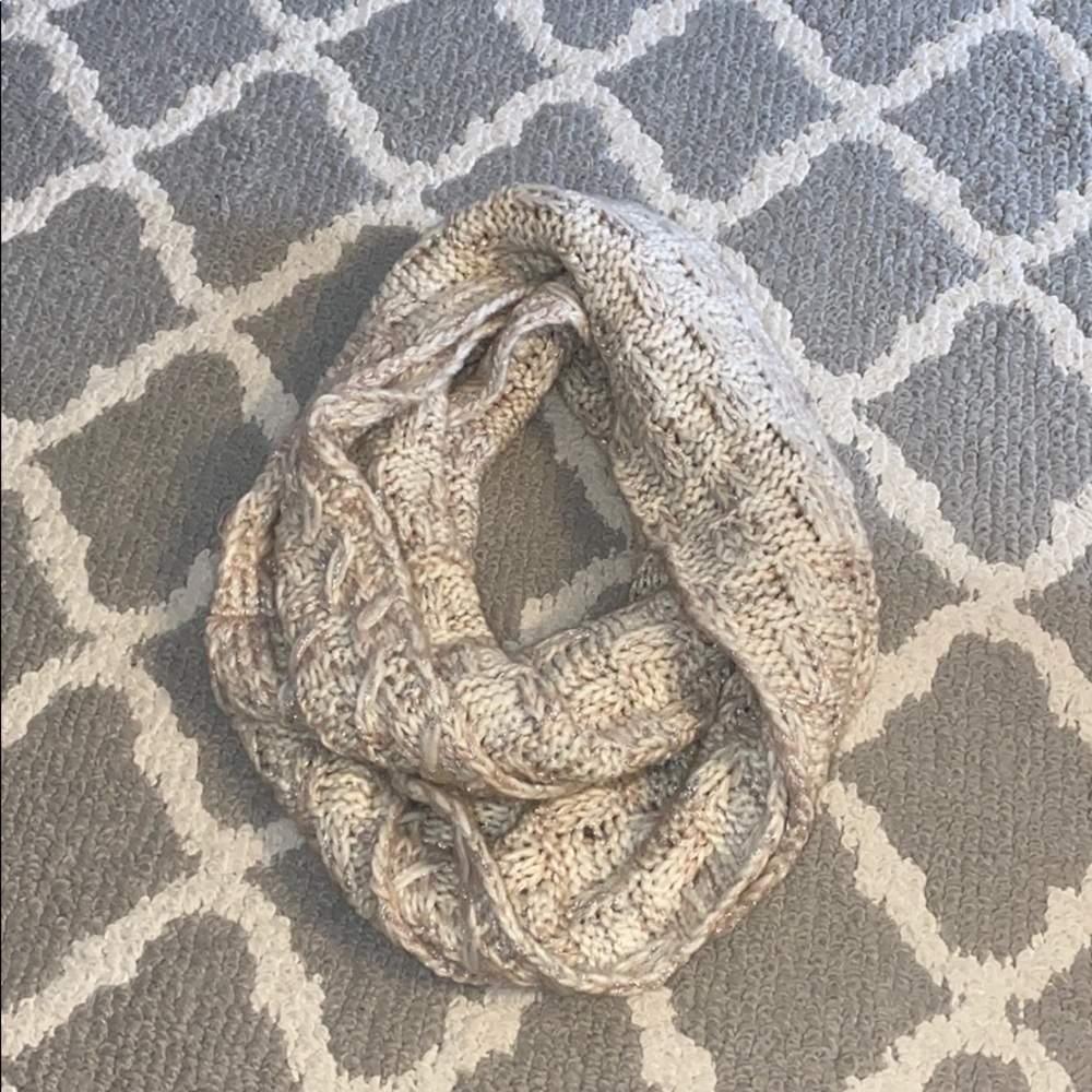 Maurices Scarf